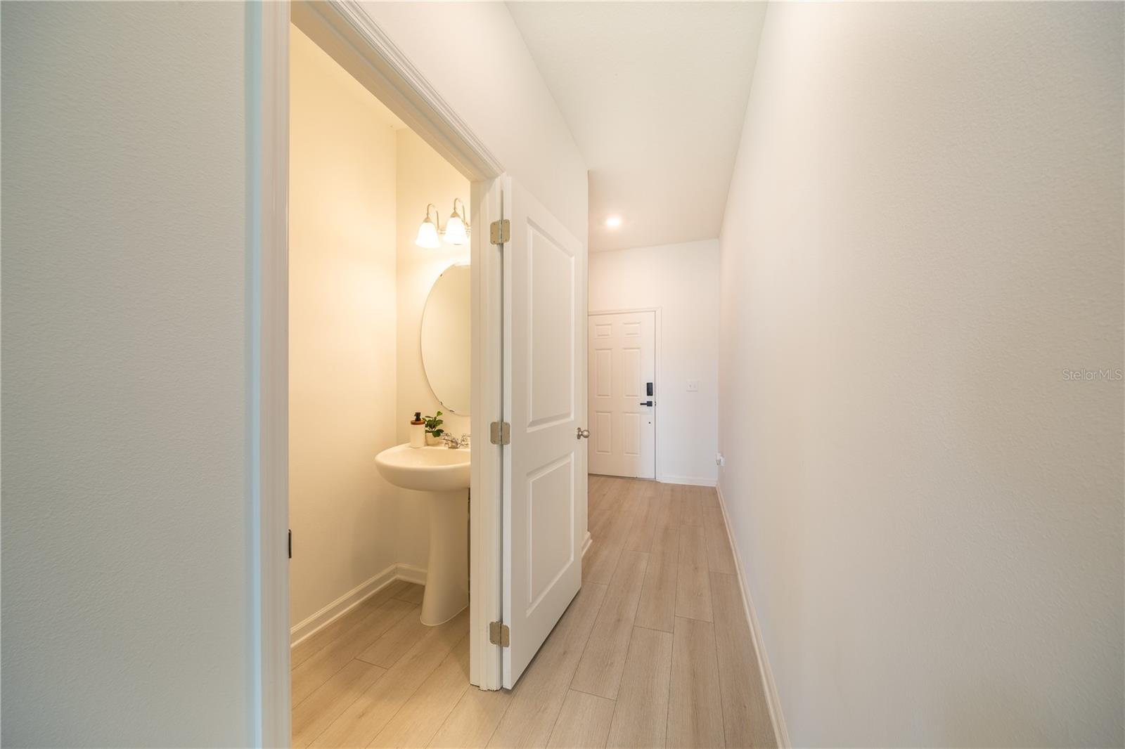 Image 10 of 28 For 8688 Sportsman Loop