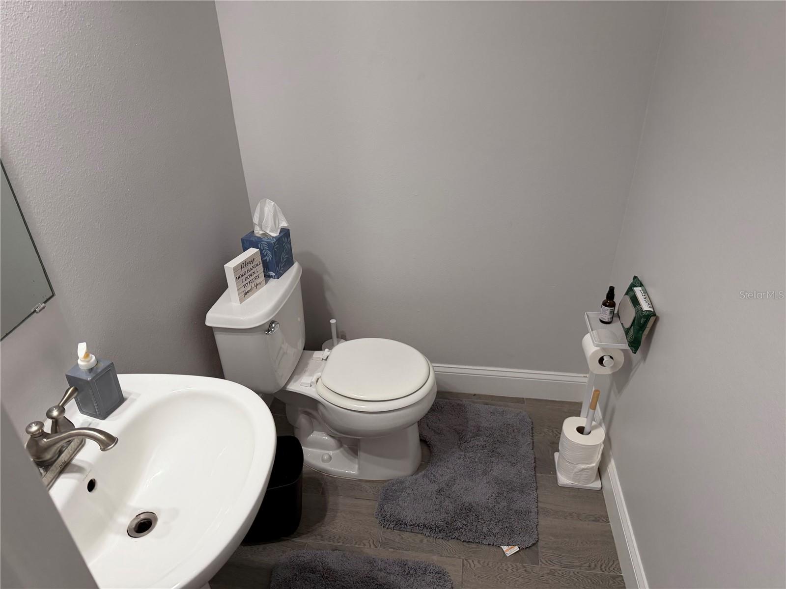 Image 12 of 64 For 319 Verdi Street