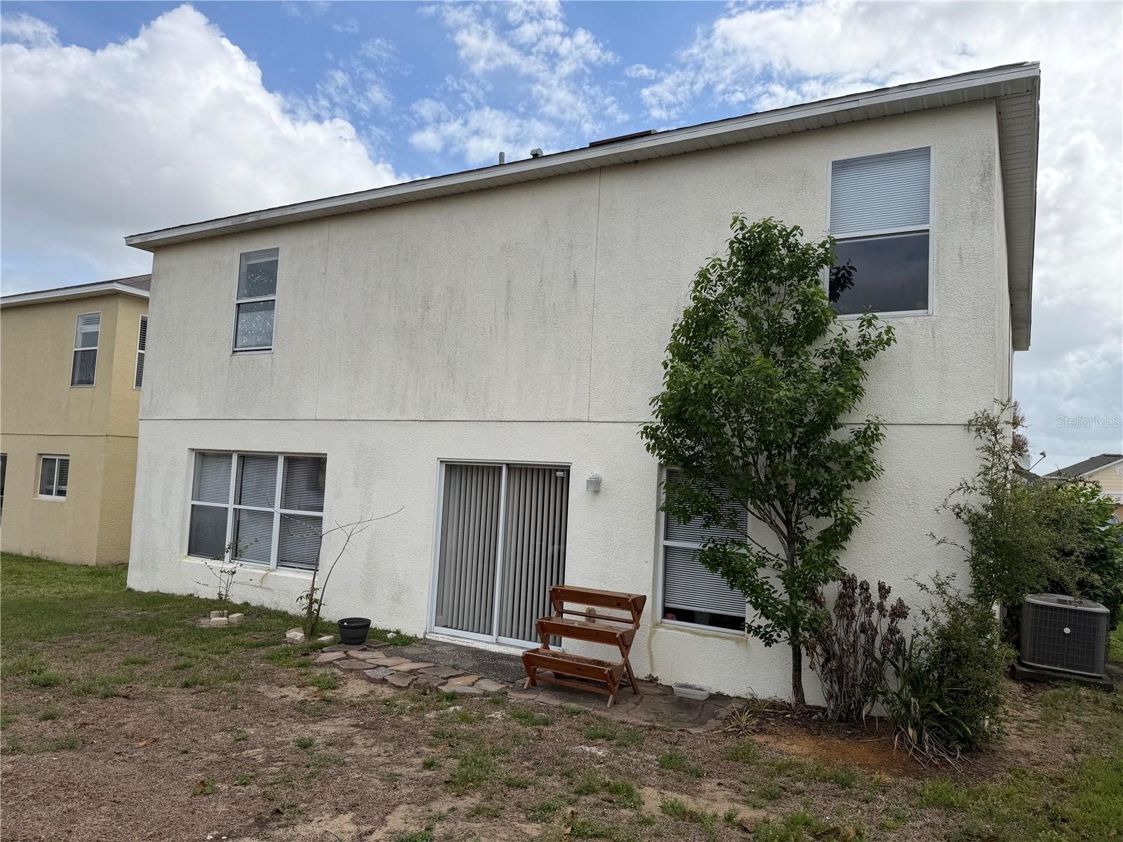 Image 13 of 64 For 319 Verdi Street