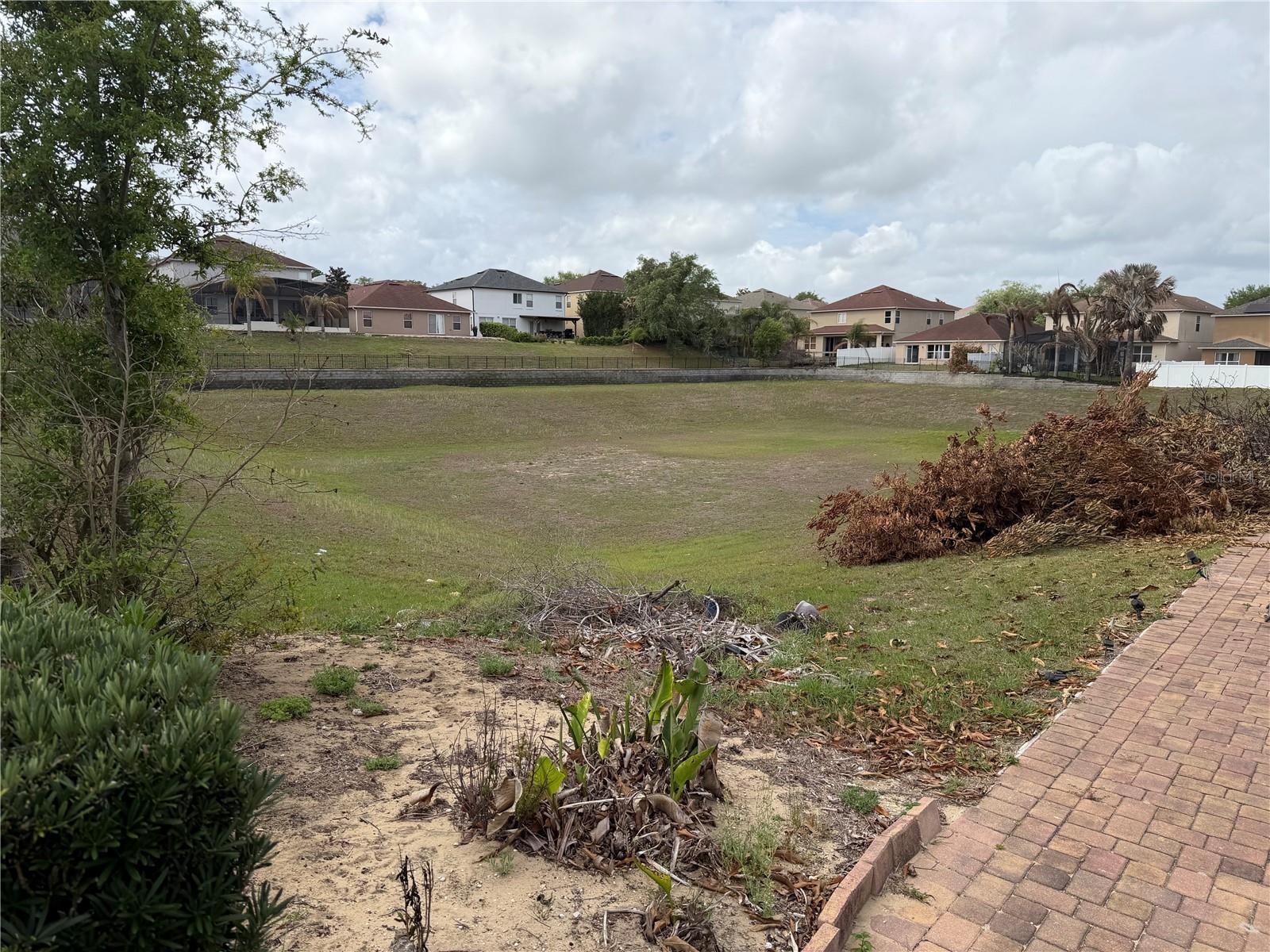 Image 14 of 64 For 319 Verdi Street