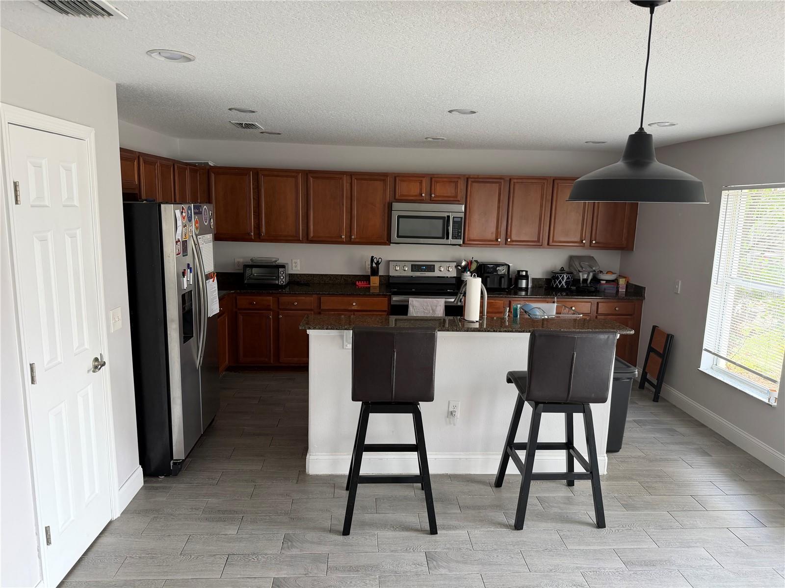 Image 2 of 64 For 319 Verdi Street