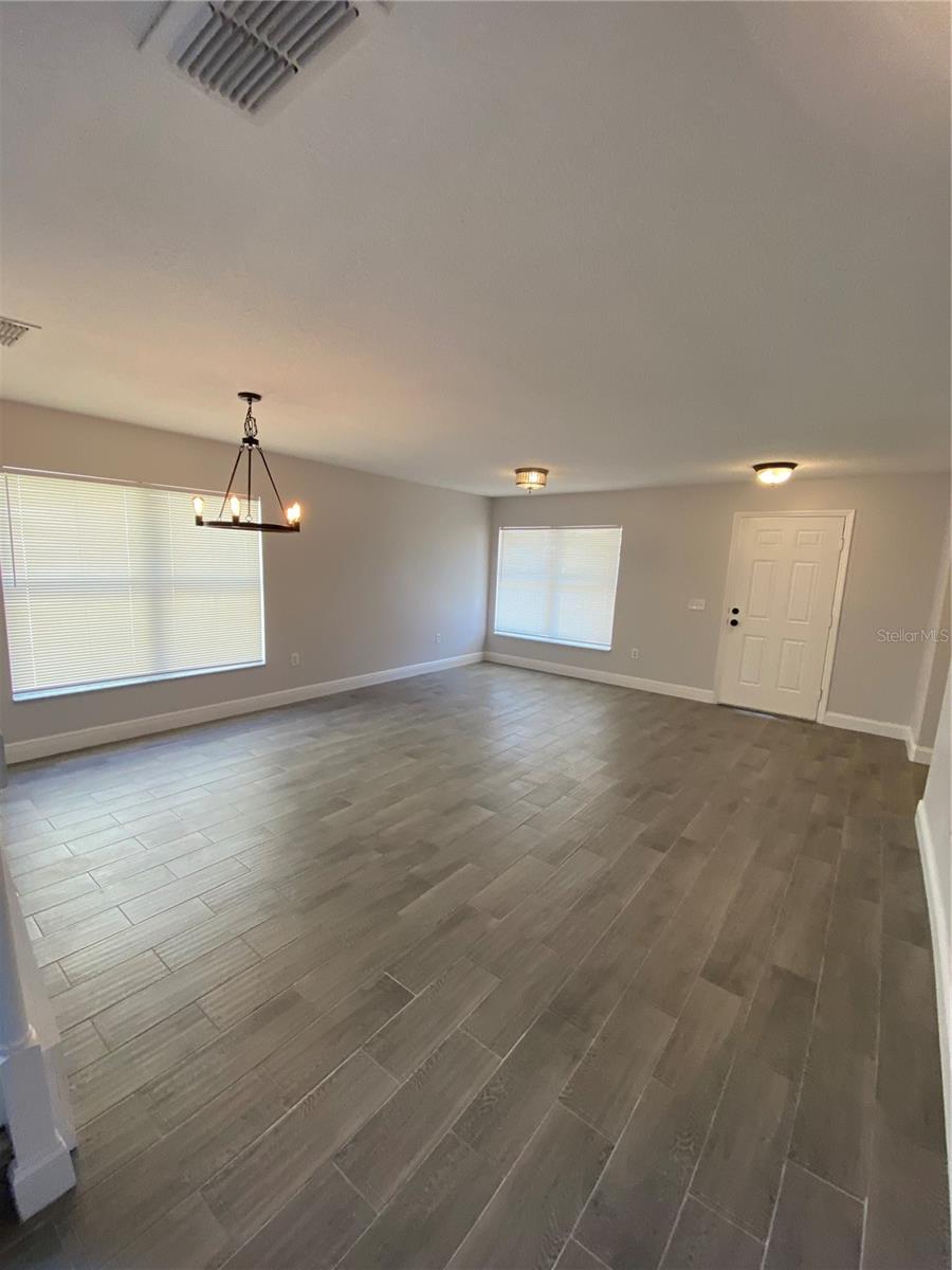 Image 20 of 64 For 319 Verdi Street