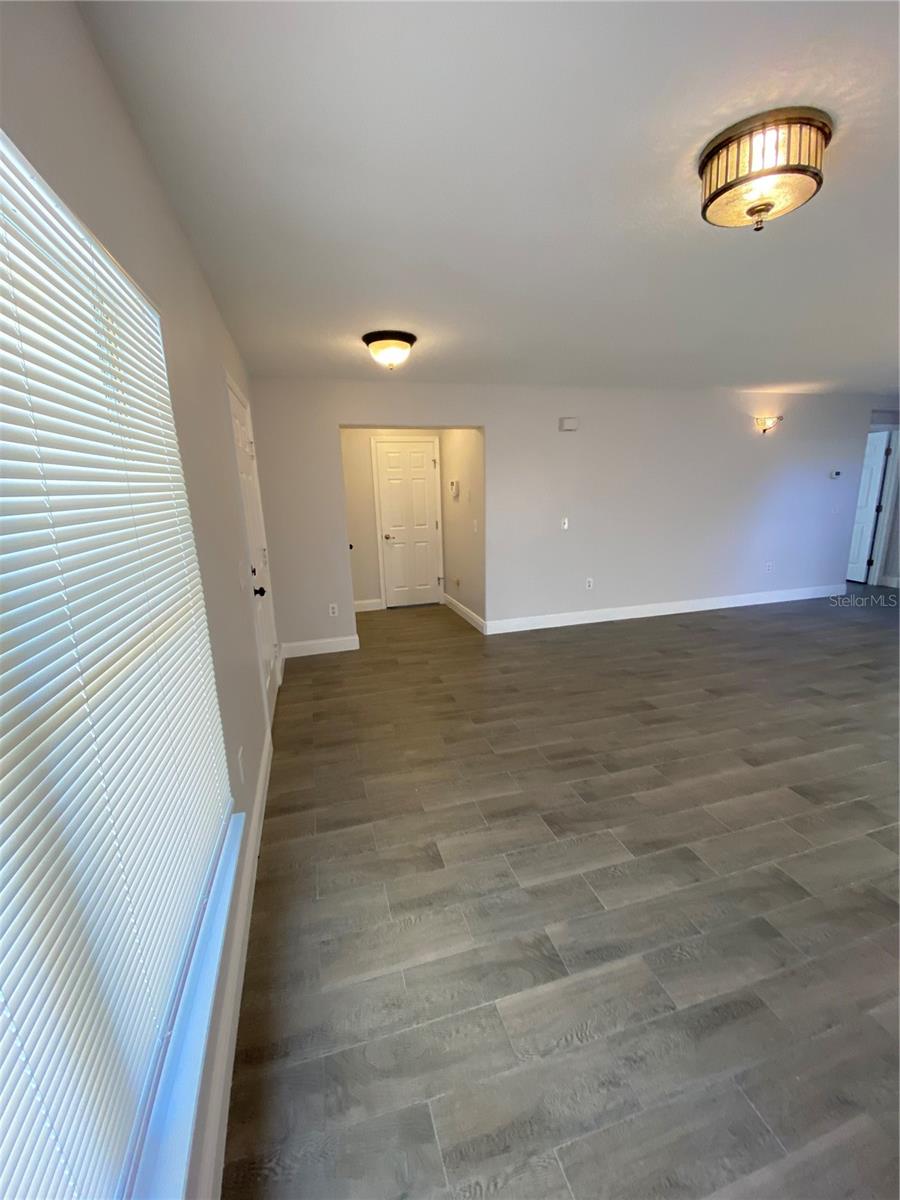 Image 22 of 64 For 319 Verdi Street