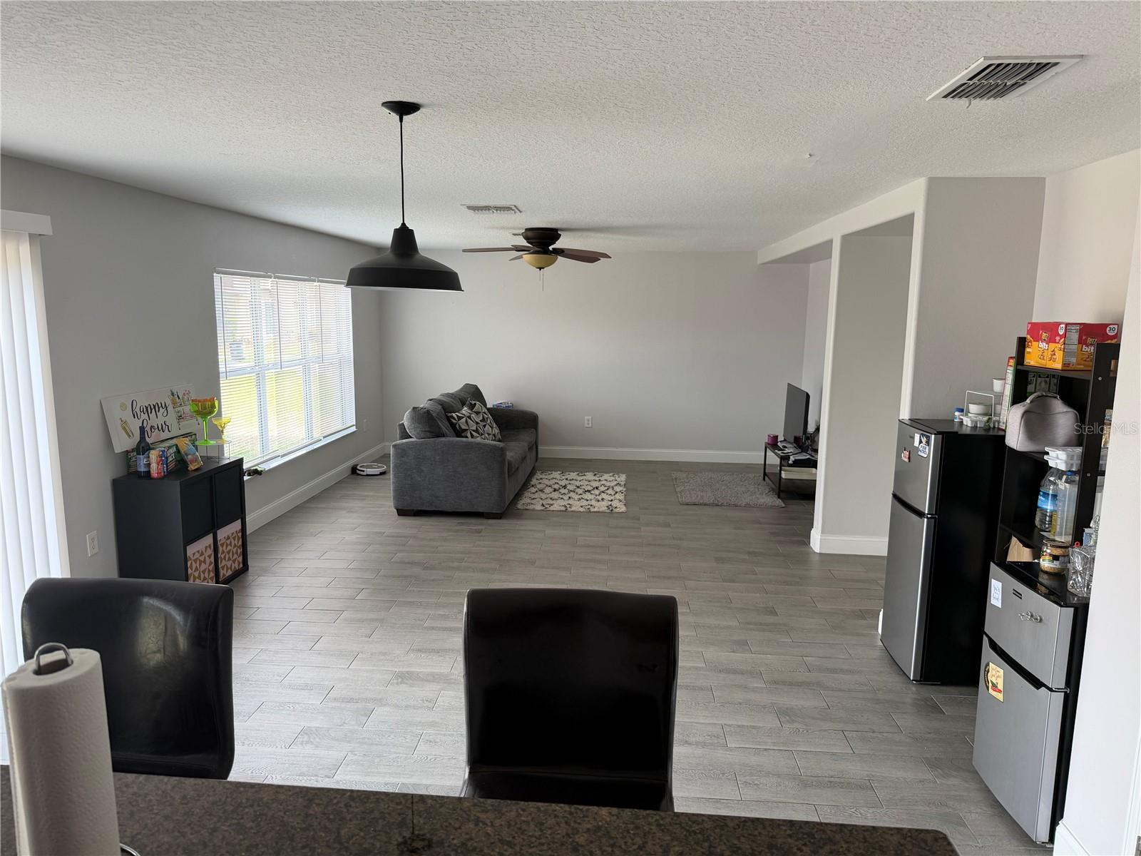 Image 3 of 64 For 319 Verdi Street