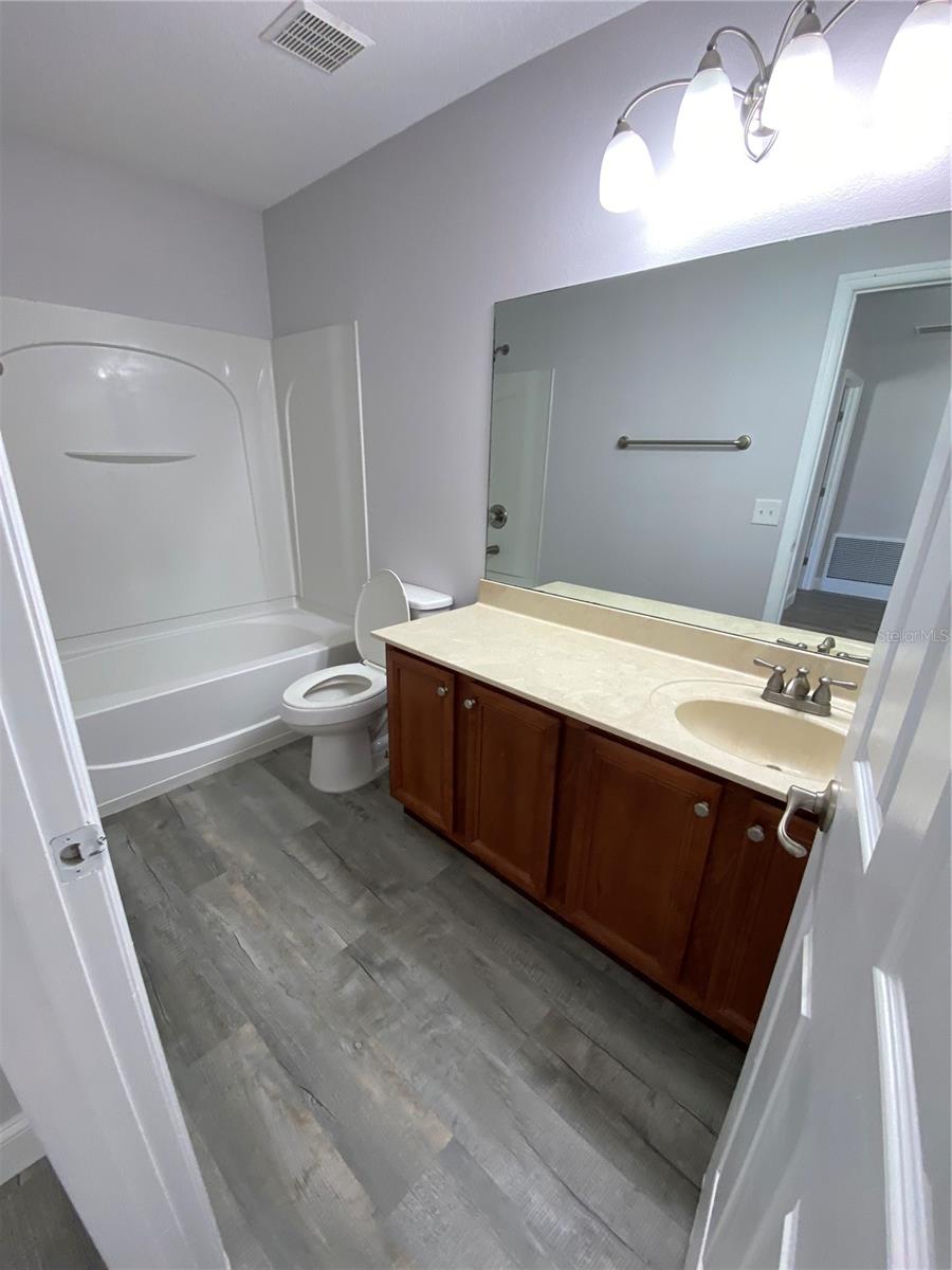 Image 30 of 64 For 319 Verdi Street