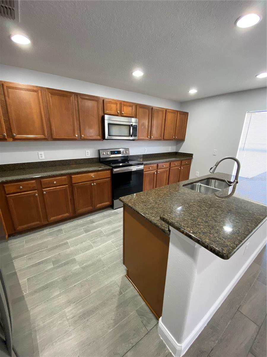 Image 34 of 64 For 319 Verdi Street