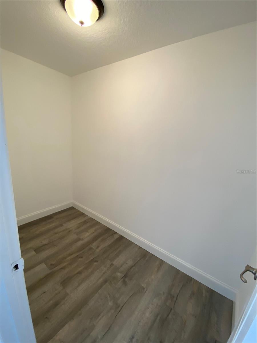 Image 35 of 64 For 319 Verdi Street