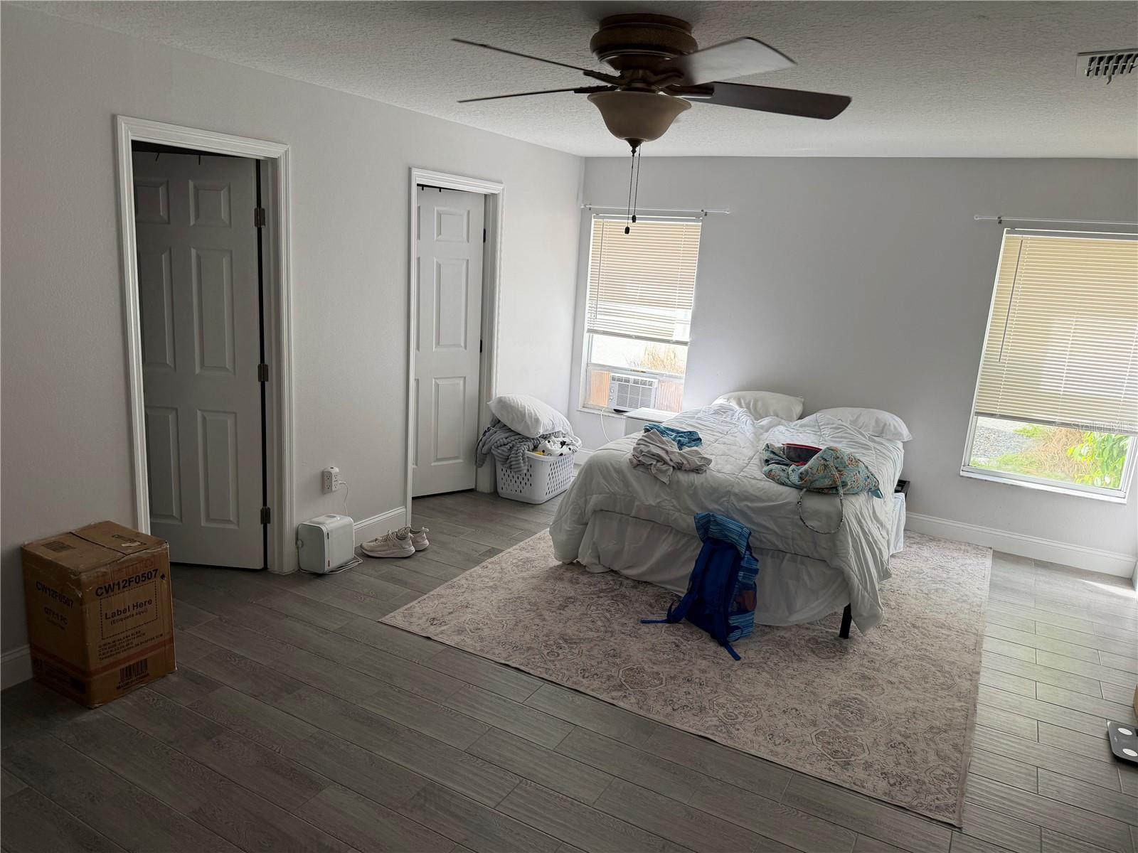 Image 4 of 64 For 319 Verdi Street