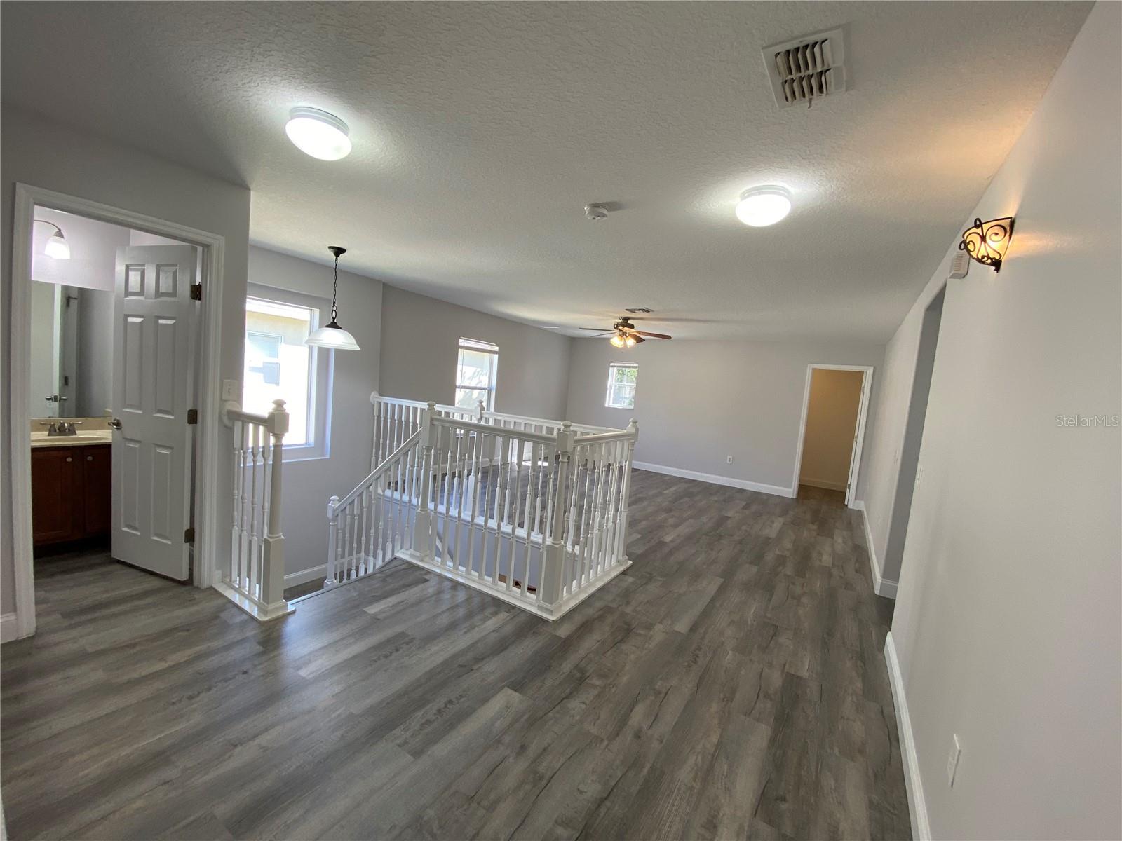 Image 46 of 64 For 319 Verdi Street