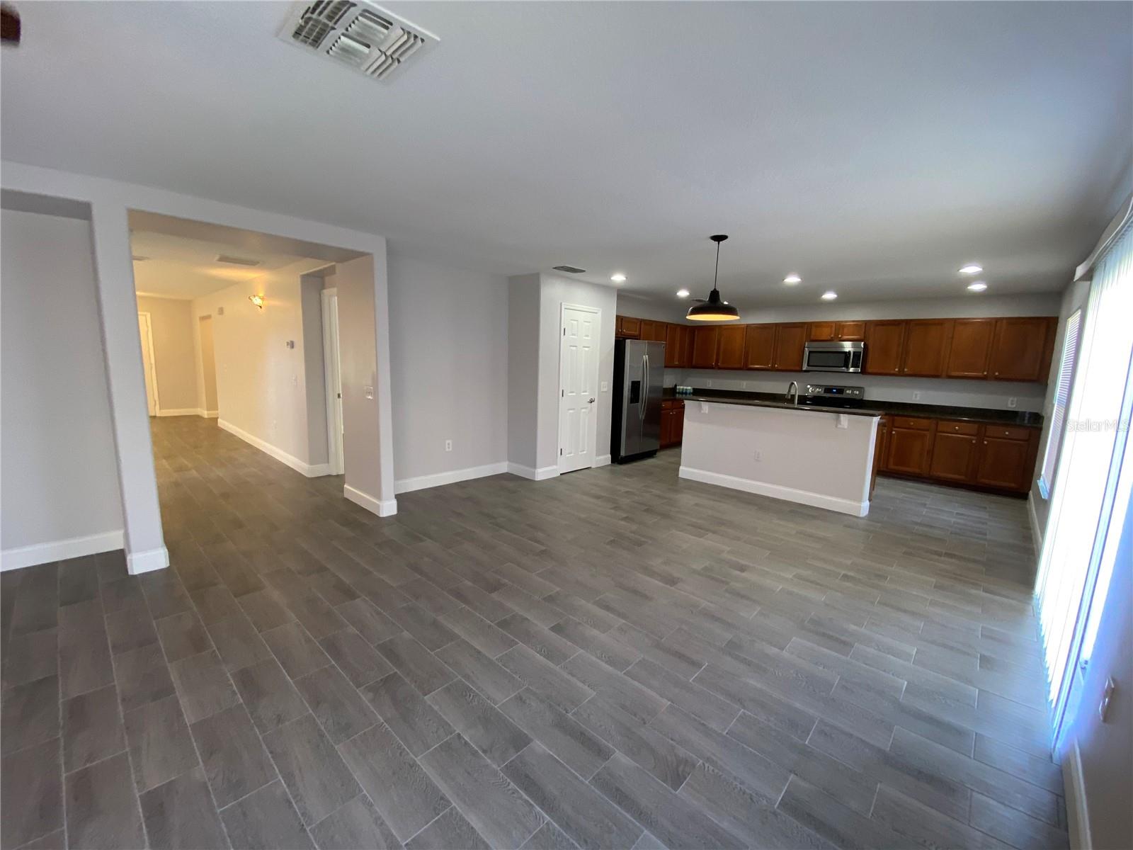 Image 49 of 64 For 319 Verdi Street