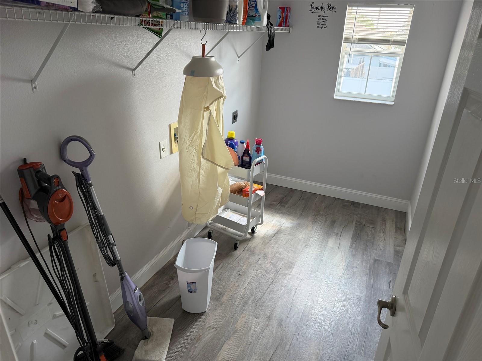 Image 7 of 64 For 319 Verdi Street