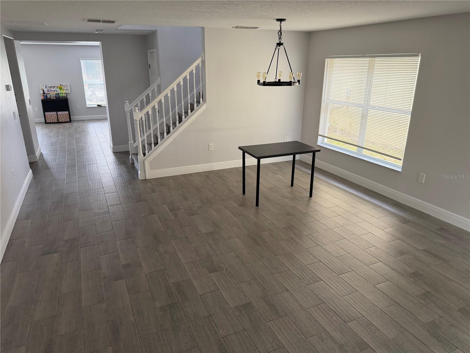 Image 8 of 64 For 319 Verdi Street