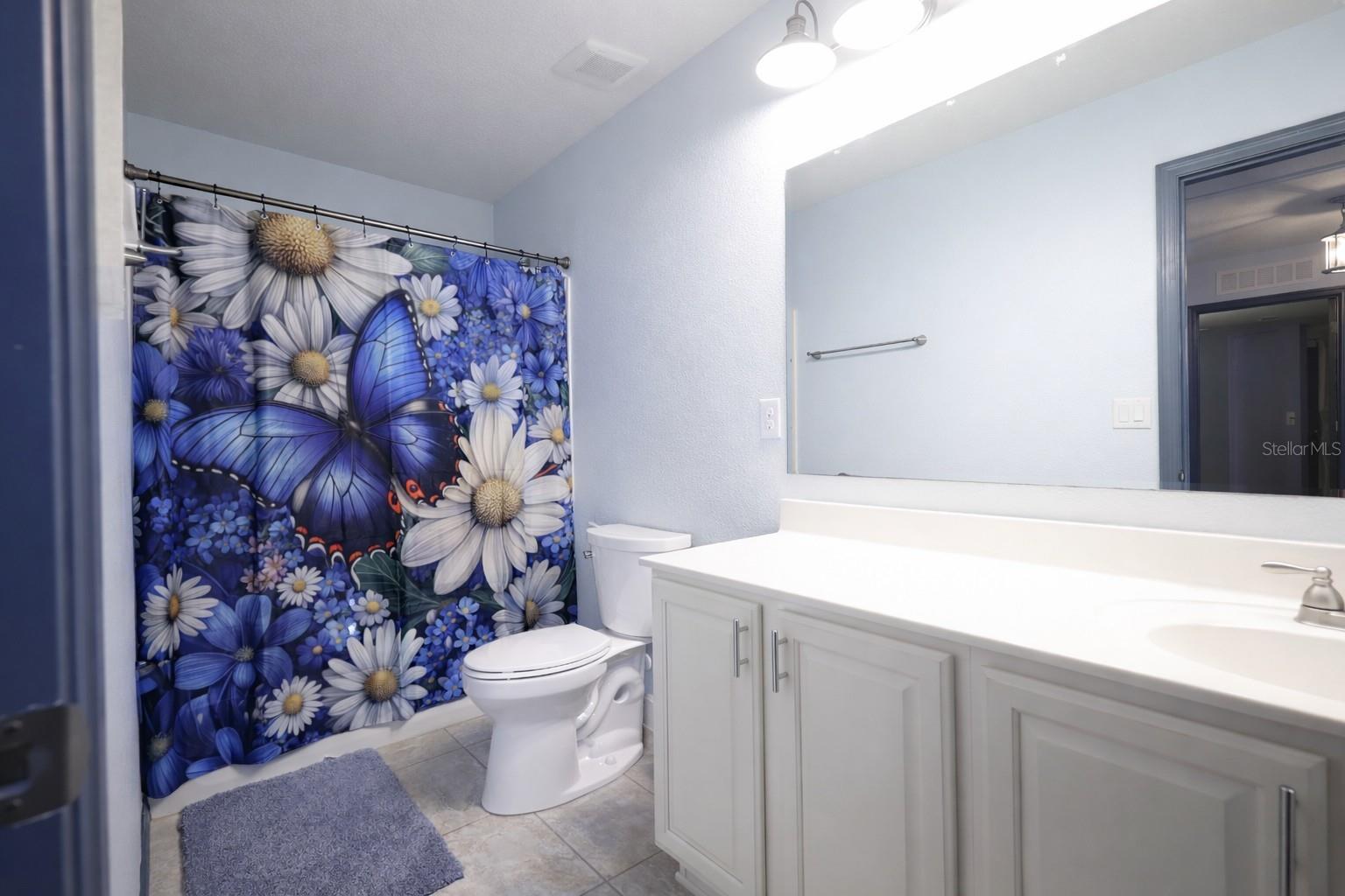 Listing photo id 20 for 2317 Avellino Avenue