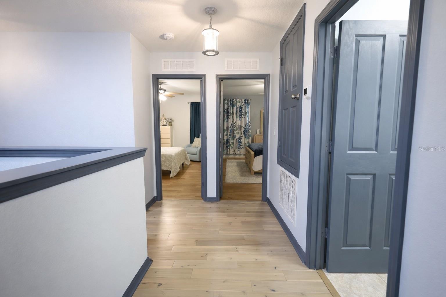 Listing photo id 22 for 2317 Avellino Avenue