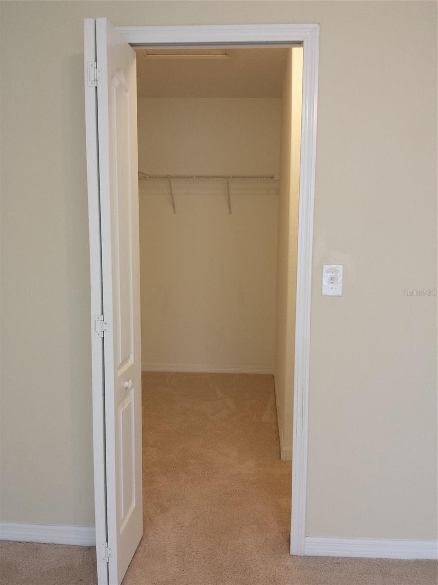 Image 10 of 18 For 11064 Savannah Landing Circle