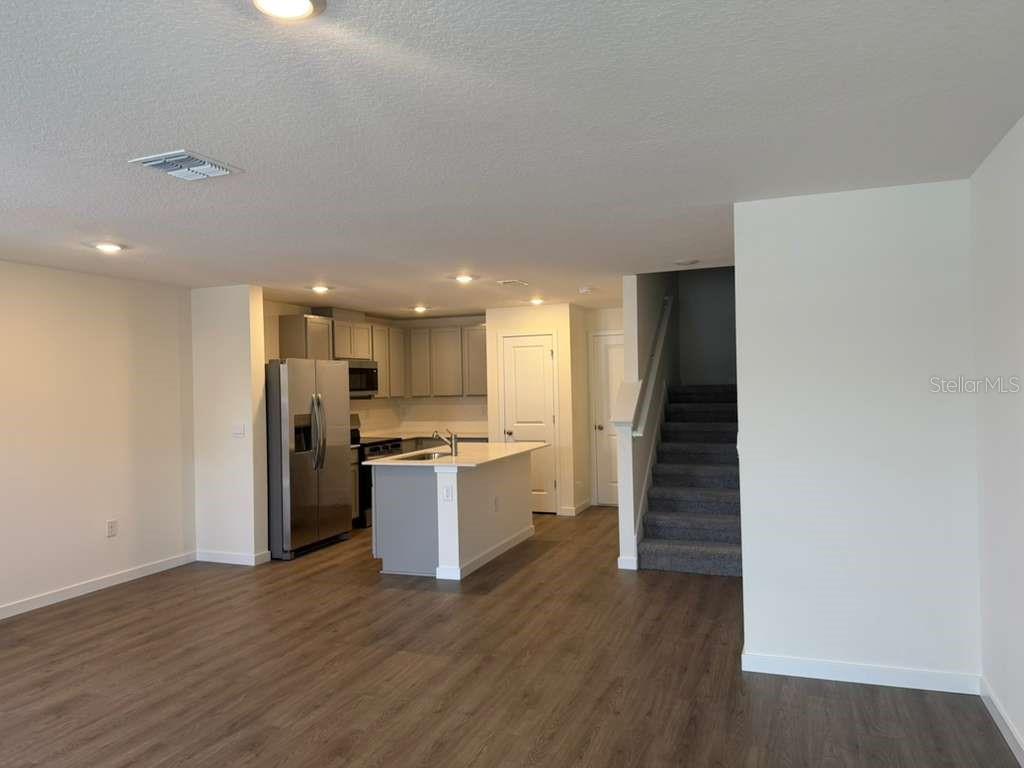 Image 3 of 21 For 4383 Hazel Street