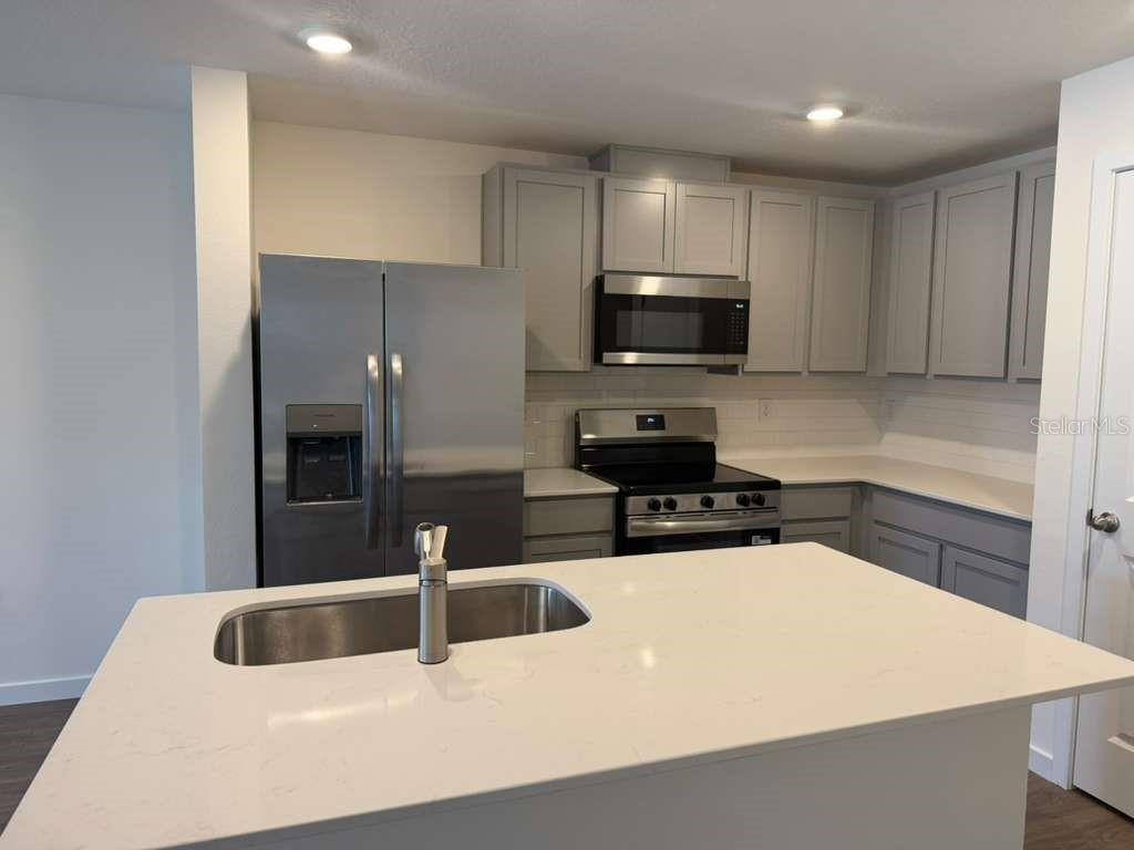 Image 4 of 21 For 4383 Hazel Street