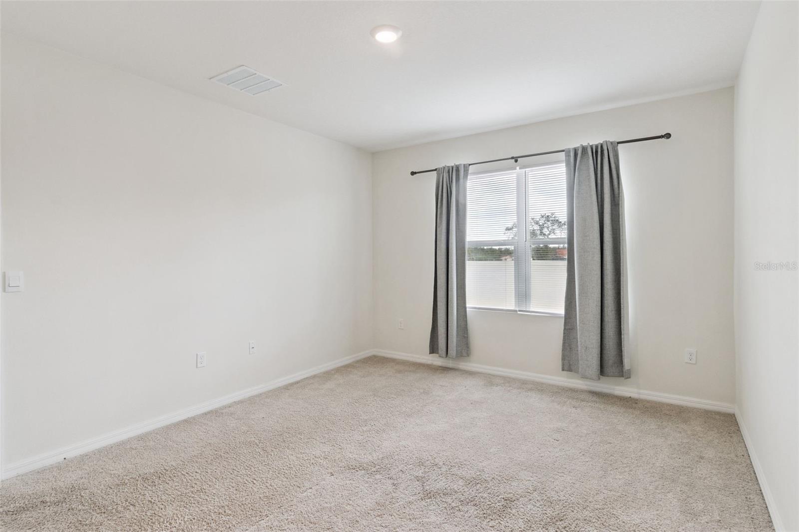 Image 11 of 30 For 4373 Deleon Street