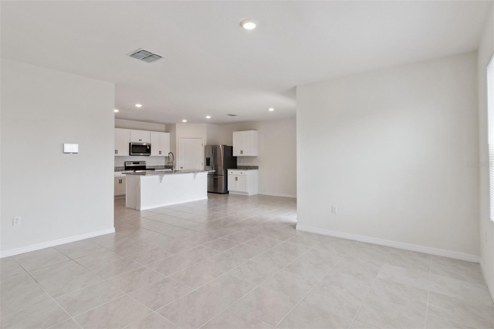 Image 4 of 30 For 4373 Deleon Street