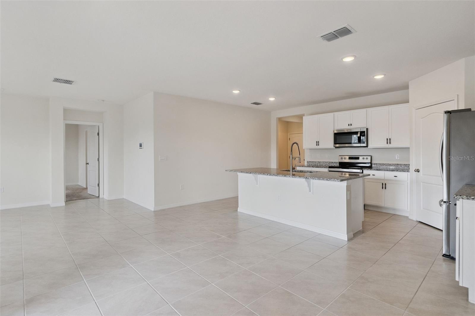 Image 5 of 30 For 4373 Deleon Street