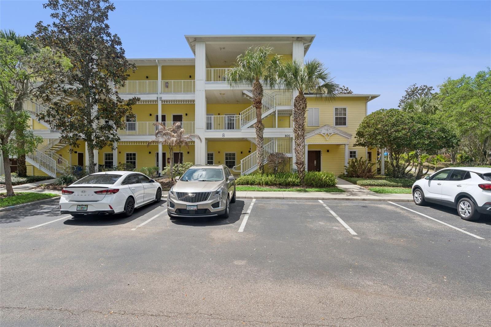 Image 2 of 57 For 810 Lucaya Loop