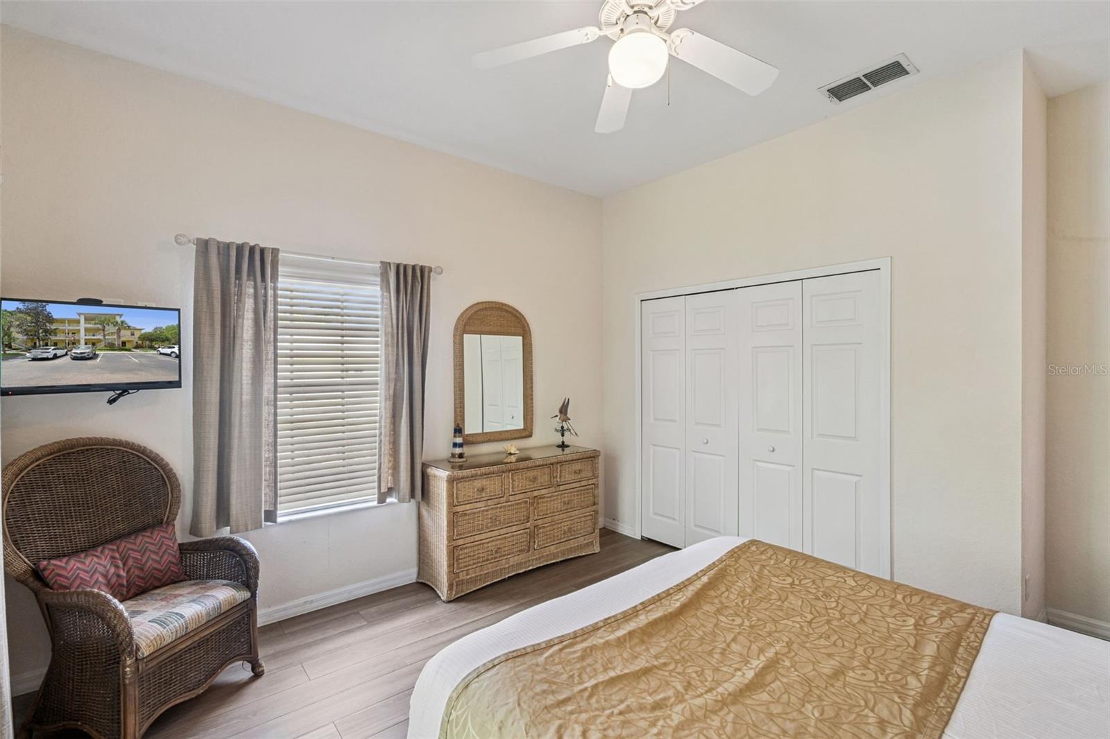 Image 21 of 57 For 810 Lucaya Loop