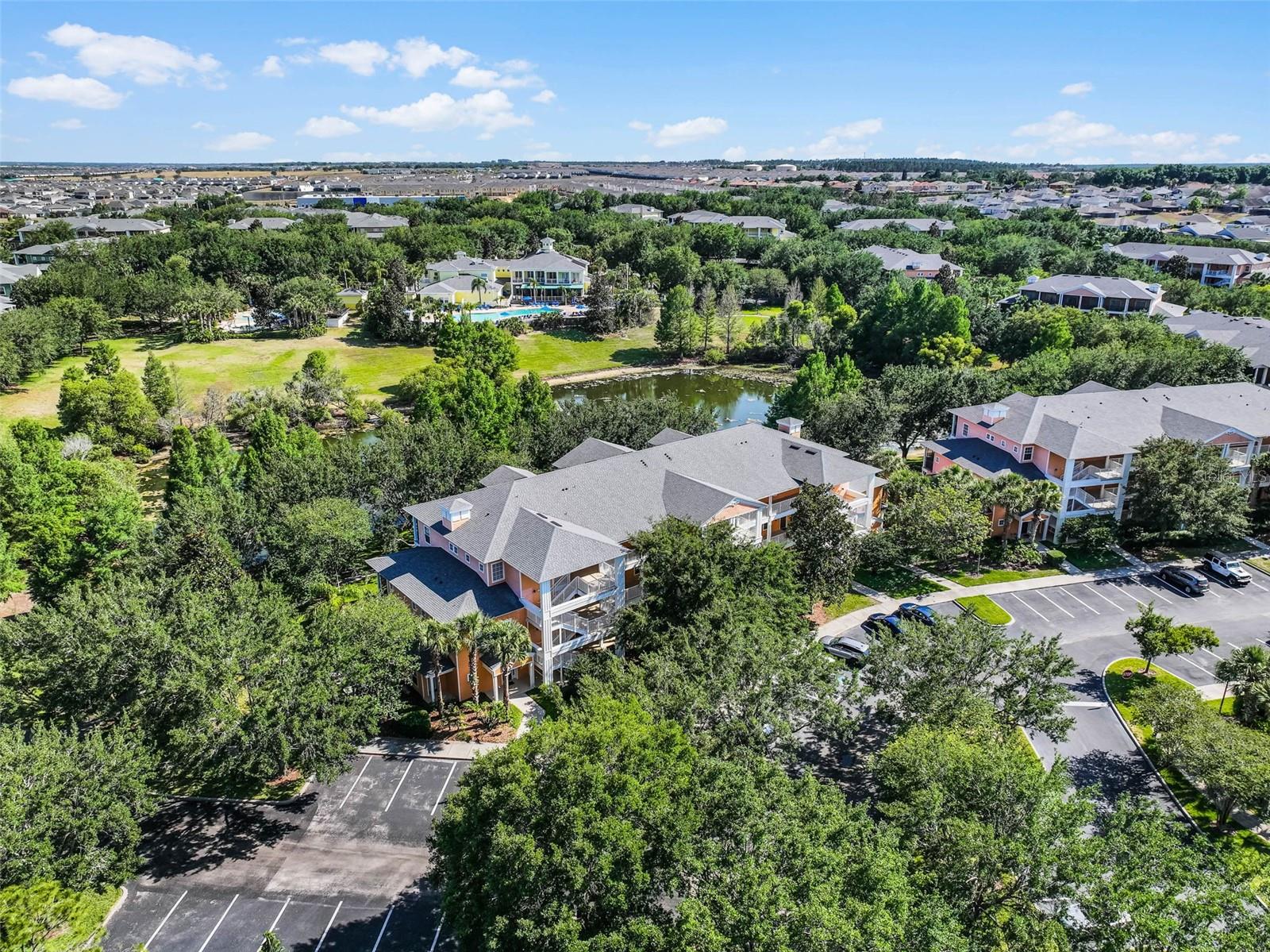 Image 40 of 57 For 810 Lucaya Loop