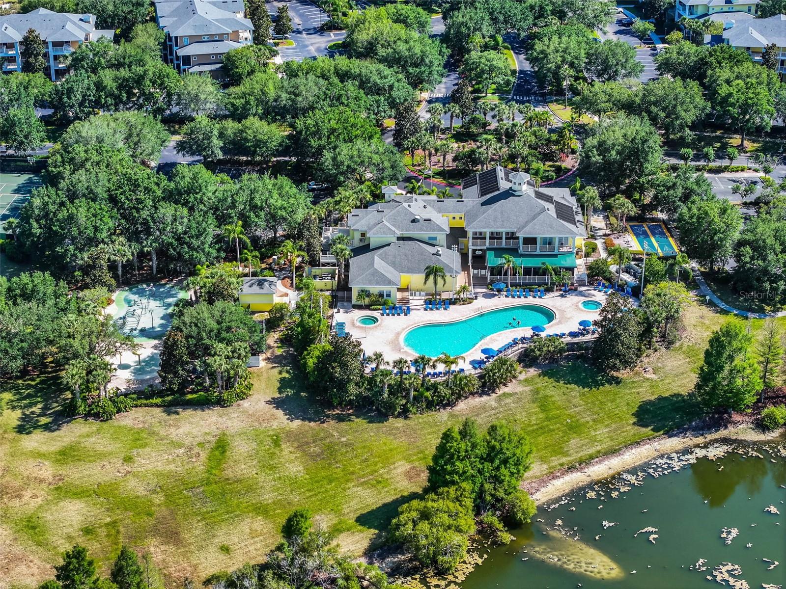 Image 43 of 57 For 810 Lucaya Loop