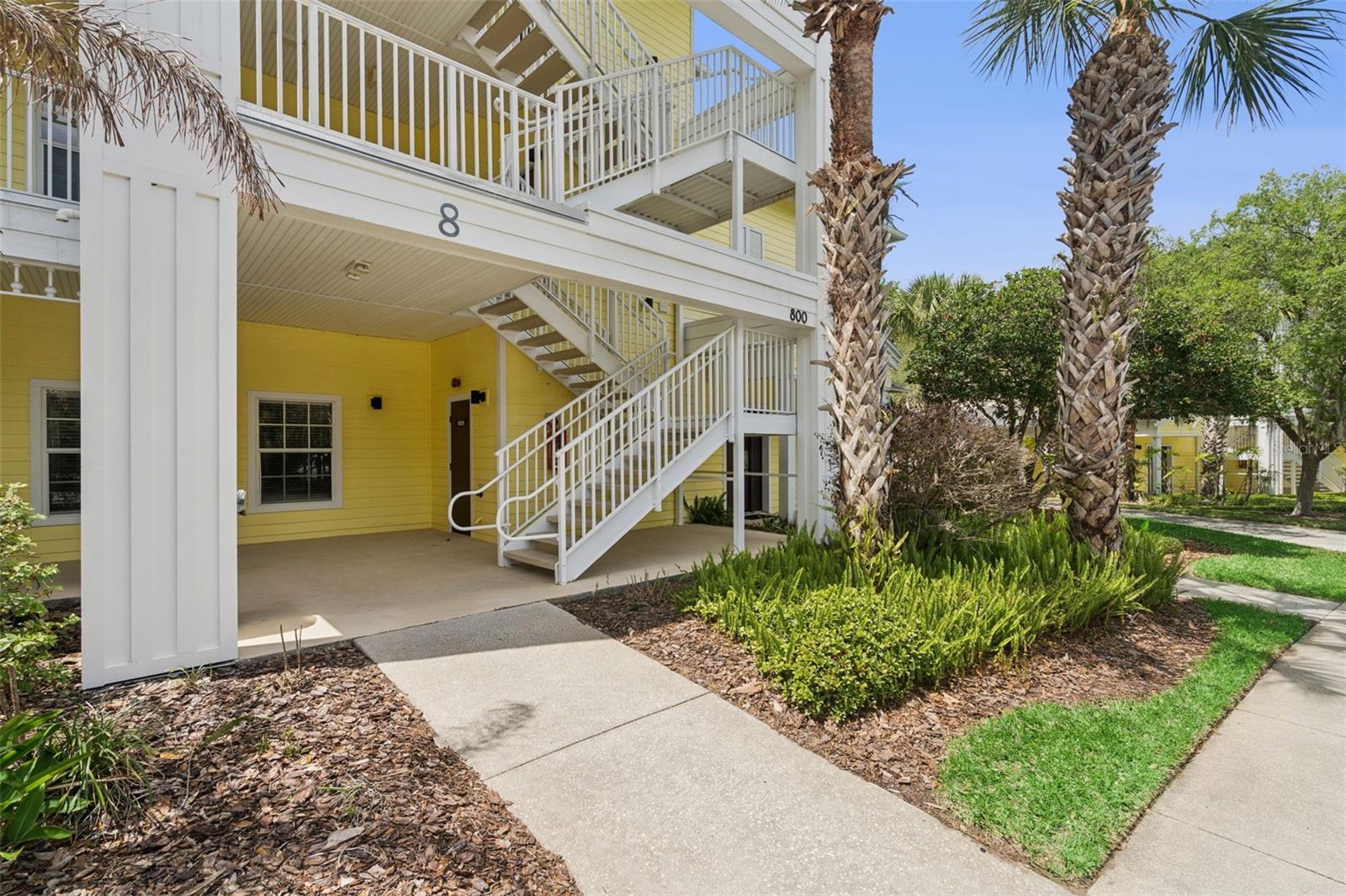 Image 5 of 57 For 810 Lucaya Loop