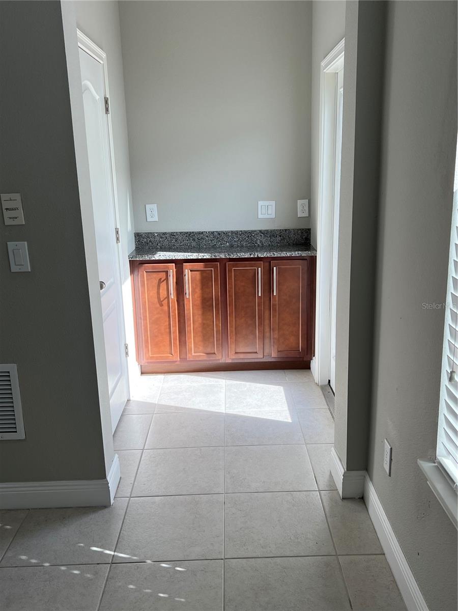 Image 10 of 20 For 6591 Calamondin Drive