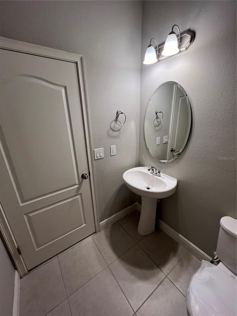 Image 6 of 20 For 6591 Calamondin Drive