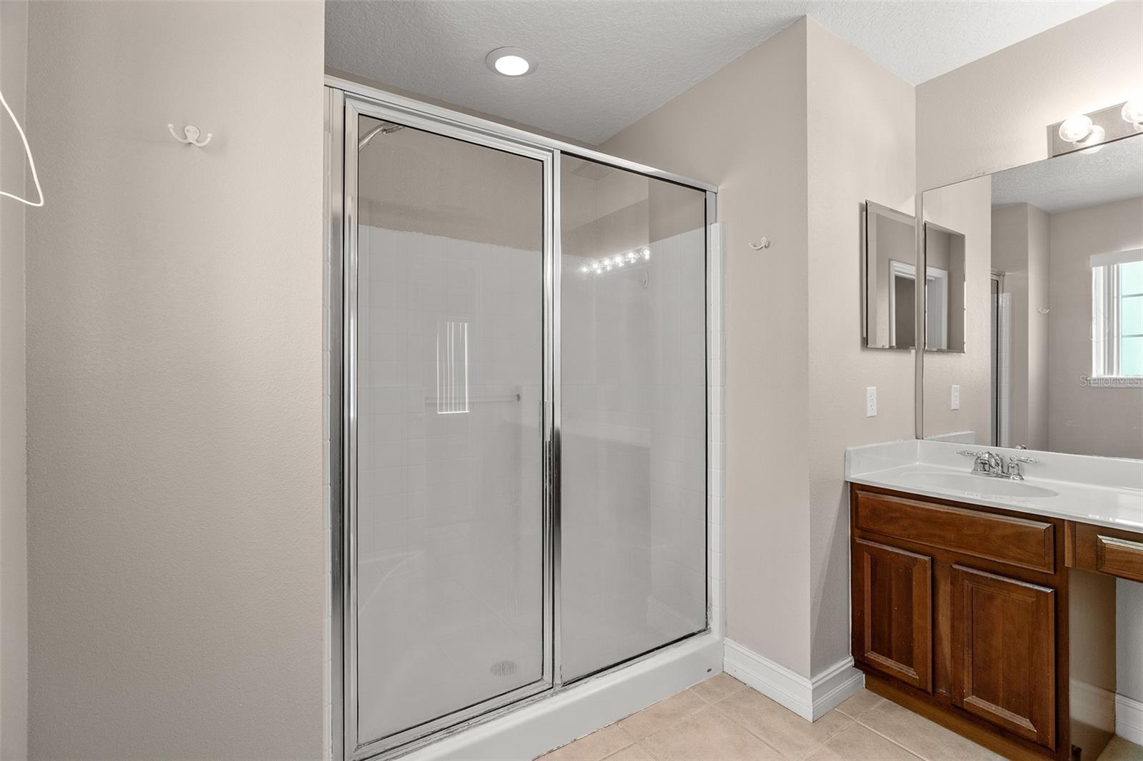 Image 24 of 72 For 3335 Primrose Willow Dr