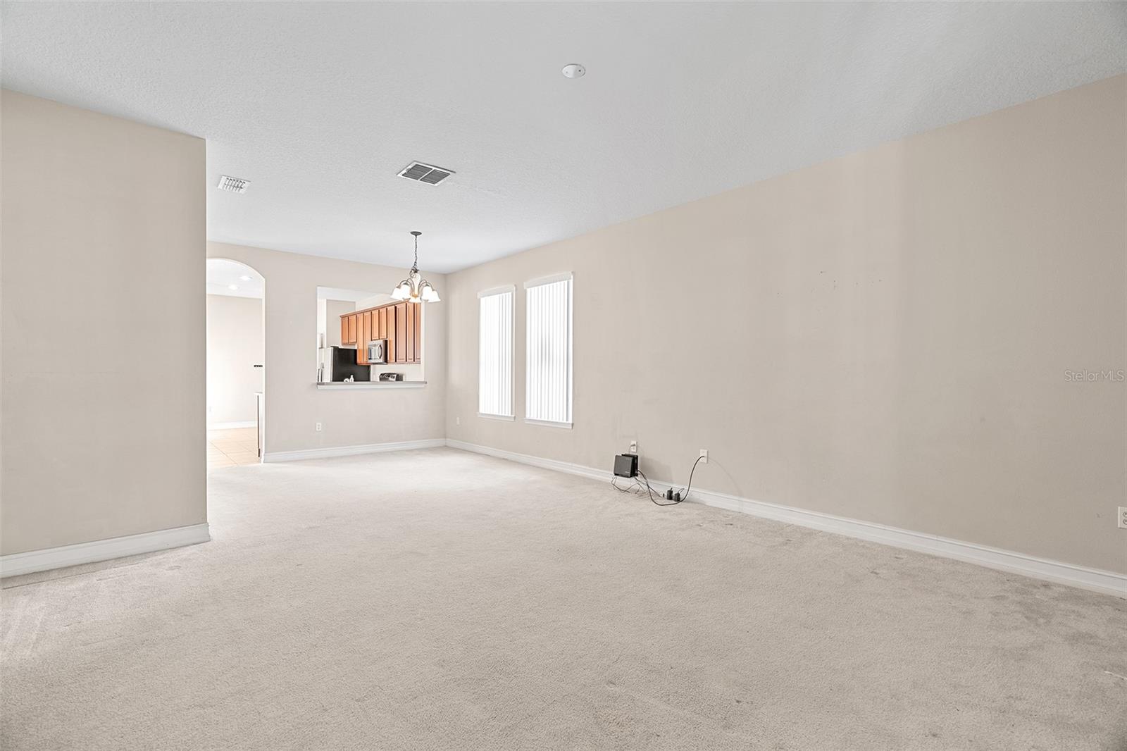 Image 5 of 72 For 3335 Primrose Willow Dr