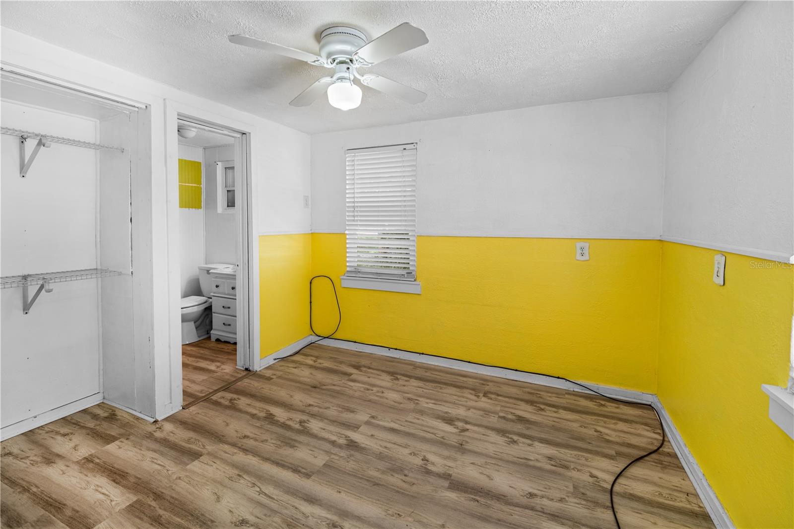 Image 11 of 28 For 1600 Gar Street