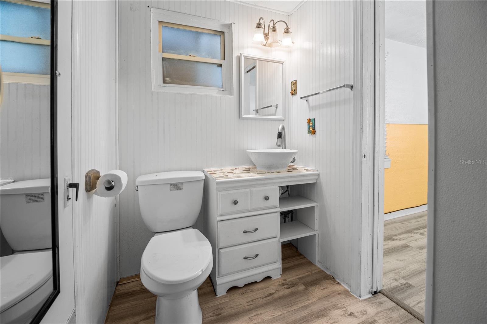 Image 12 of 28 For 1600 Gar Street