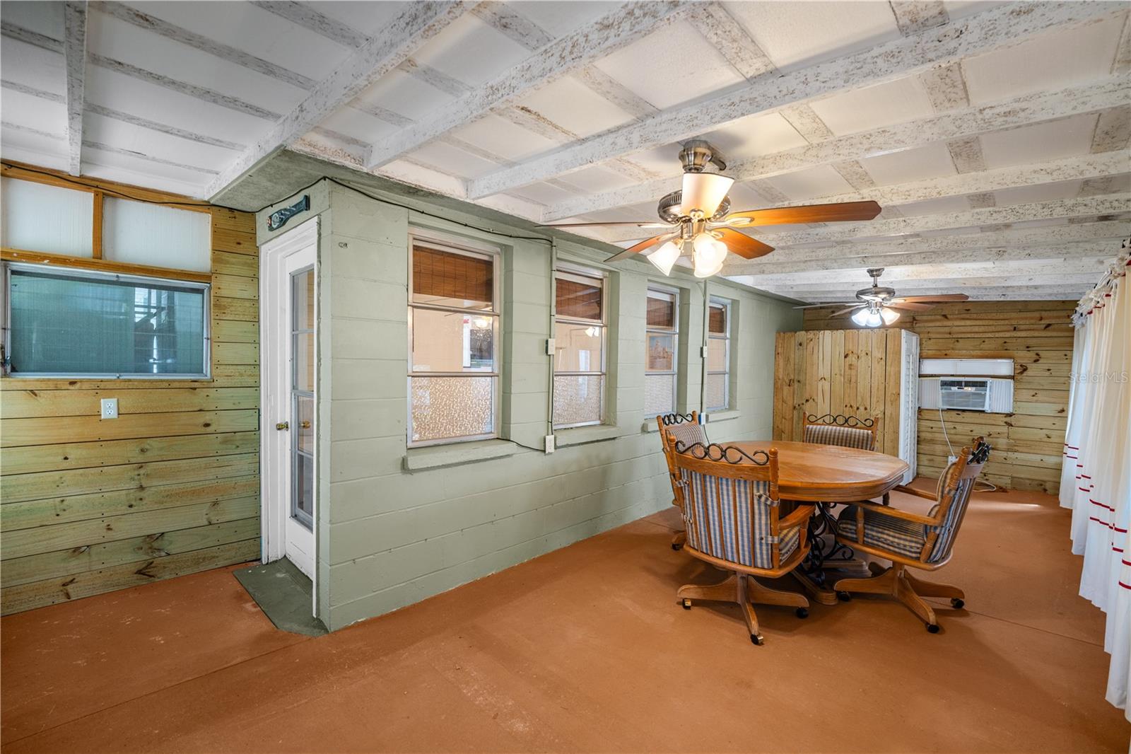 Image 16 of 28 For 1600 Gar Street