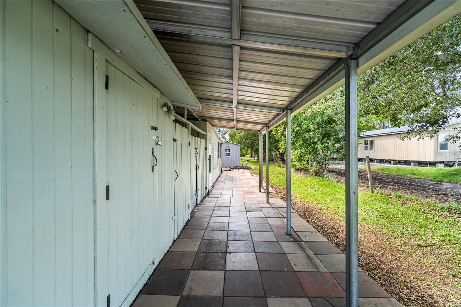 Image 20 of 28 For 1600 Gar Street