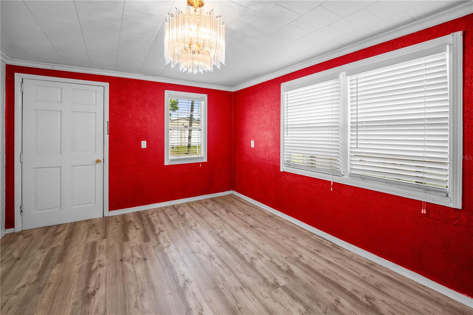 Image 4 of 28 For 1600 Gar Street