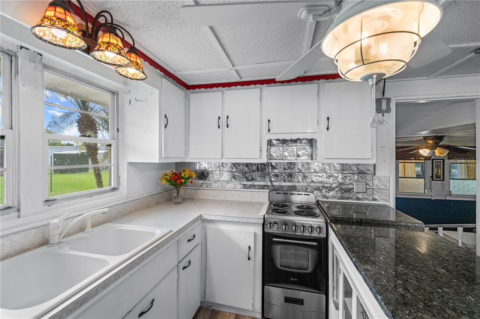 Image 7 of 28 For 1600 Gar Street