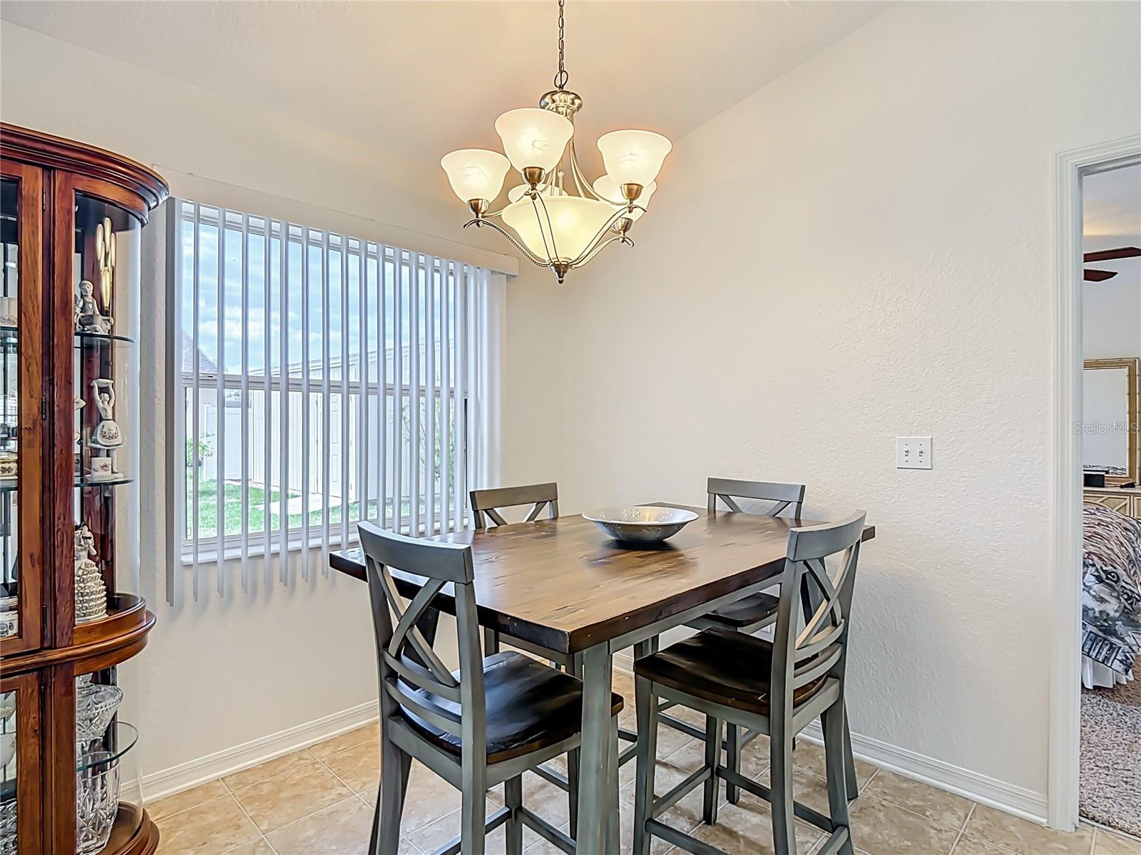 Image 15 of 58 For 2249 Country Manor Street