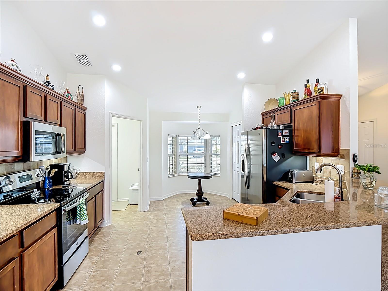 Image 17 of 58 For 2249 Country Manor Street