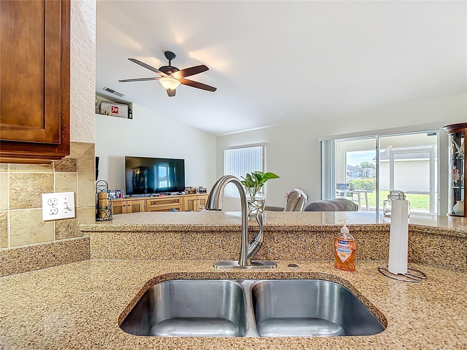 Image 19 of 58 For 2249 Country Manor Street