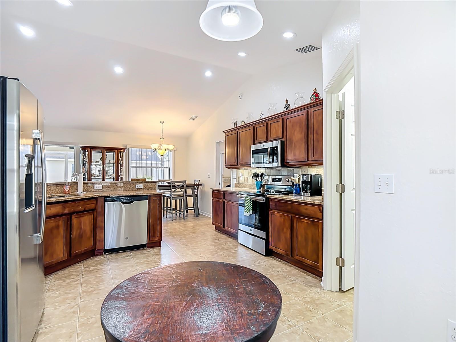 Image 23 of 58 For 2249 Country Manor Street