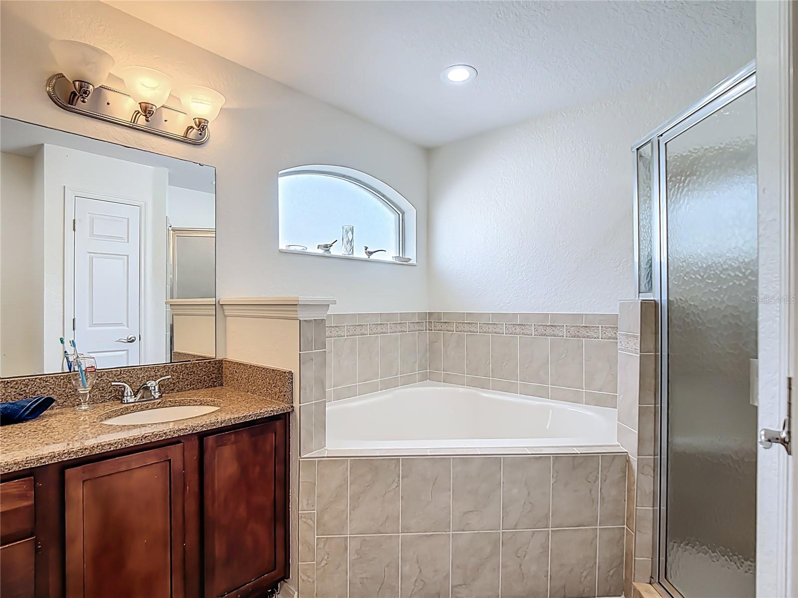 Image 30 of 58 For 2249 Country Manor Street