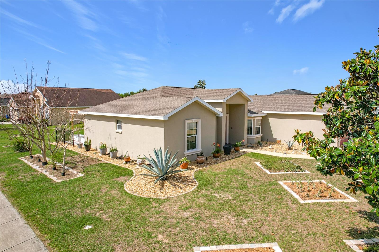 Image 5 of 58 For 2249 Country Manor Street