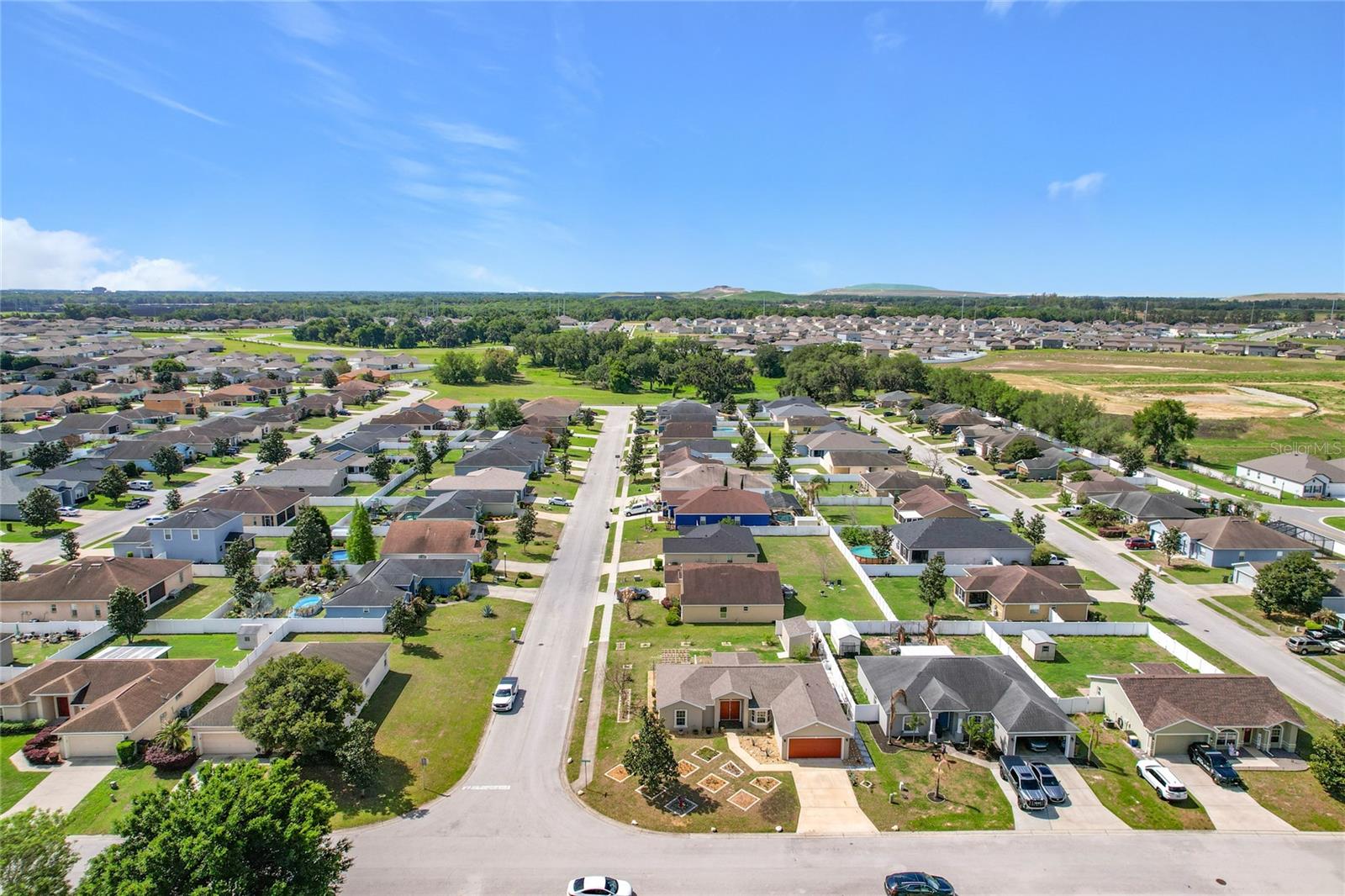 Image 57 of 58 For 2249 Country Manor Street