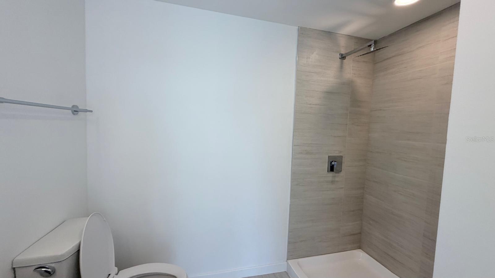 Image 28 of 37 For 5587 Millenia Park Blvd  210