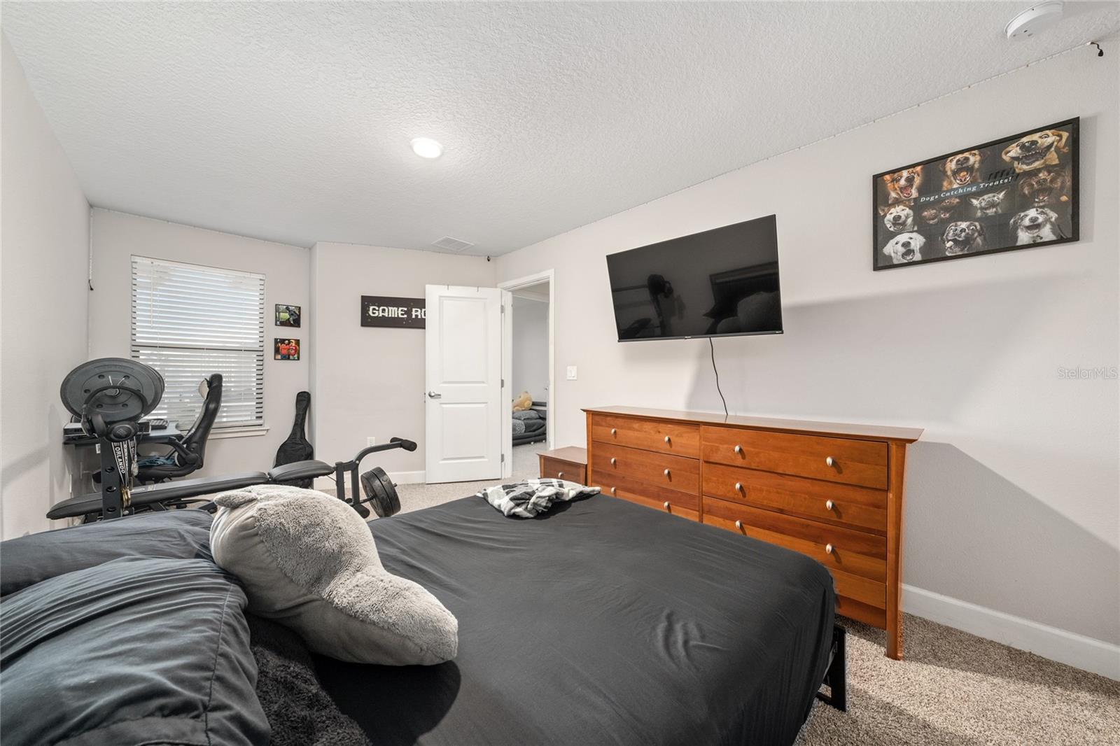 Image 17 of 39 For 4744 Terra Esmeralda Drive