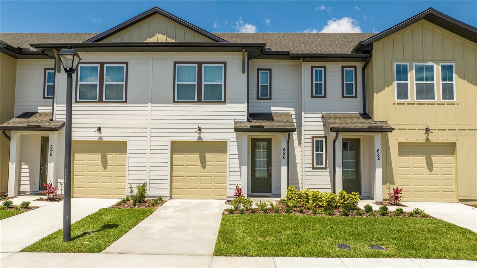 Details for 686 Longboat Drive, DAVENPORT, FL 33896