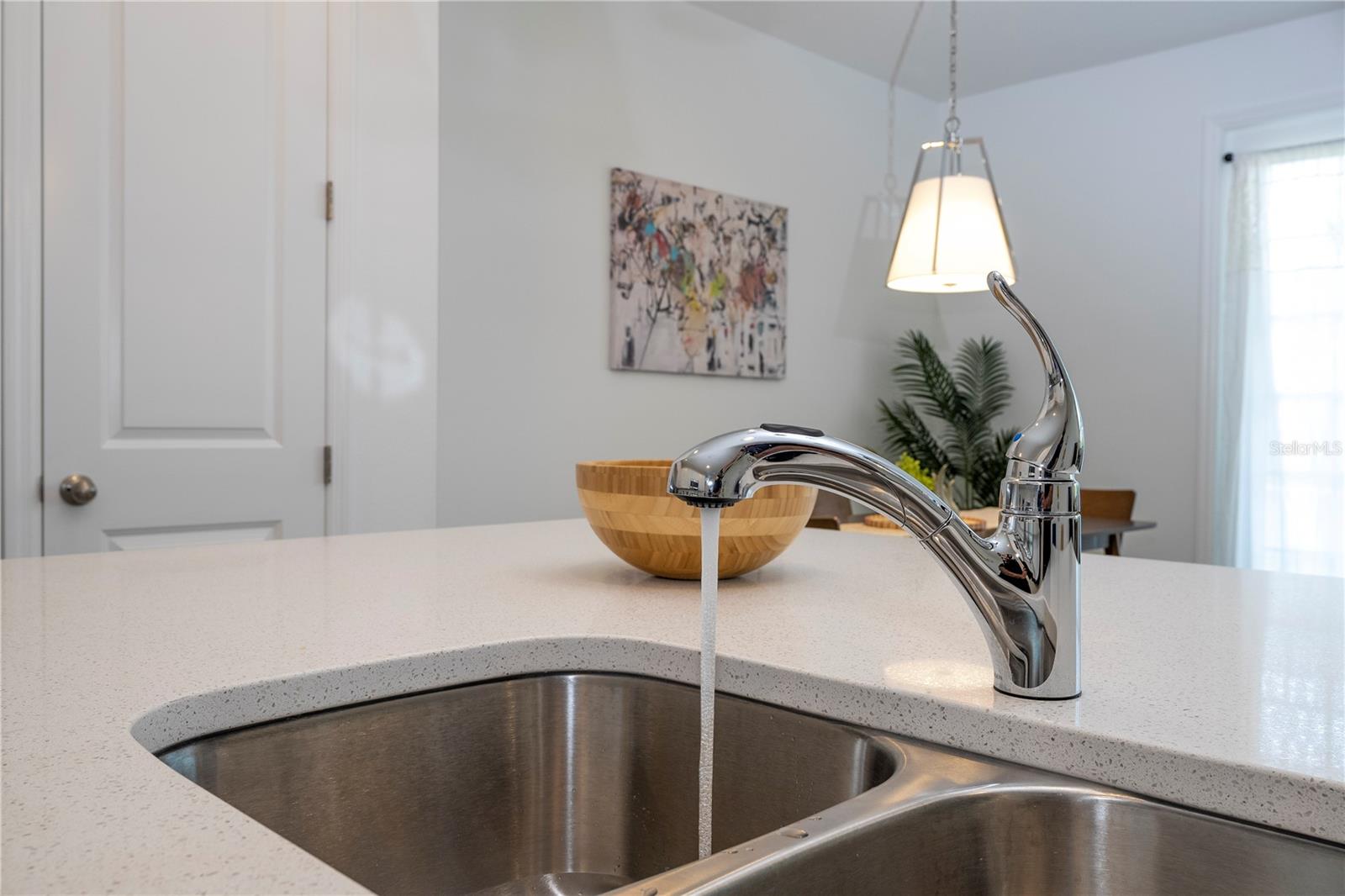 Image 10 of 51 For 686 Longboat Drive